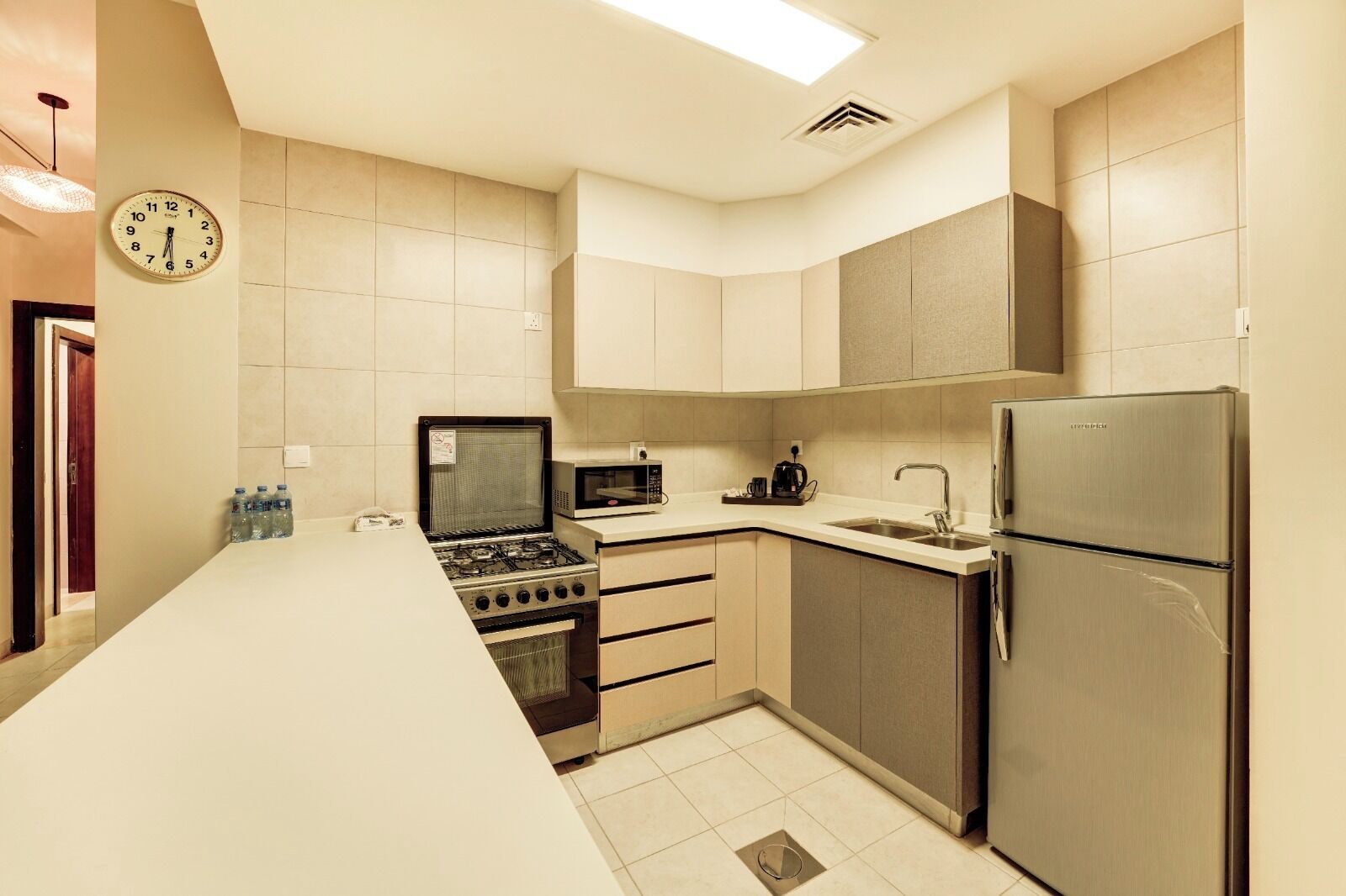Luxury Apartment, Balcony, Mountain View | Private kitchen | Fridge, coffee/tea maker, cookware/dishes/utensils
