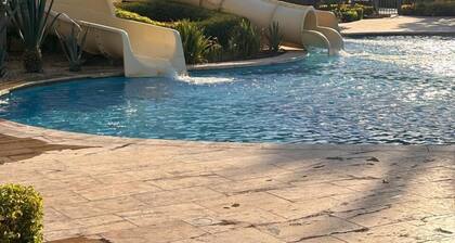 Raha Elite Suites and Villas for Family Only