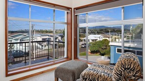 Interior - Beach House on Johnson, Kiama (Kiama Downs)