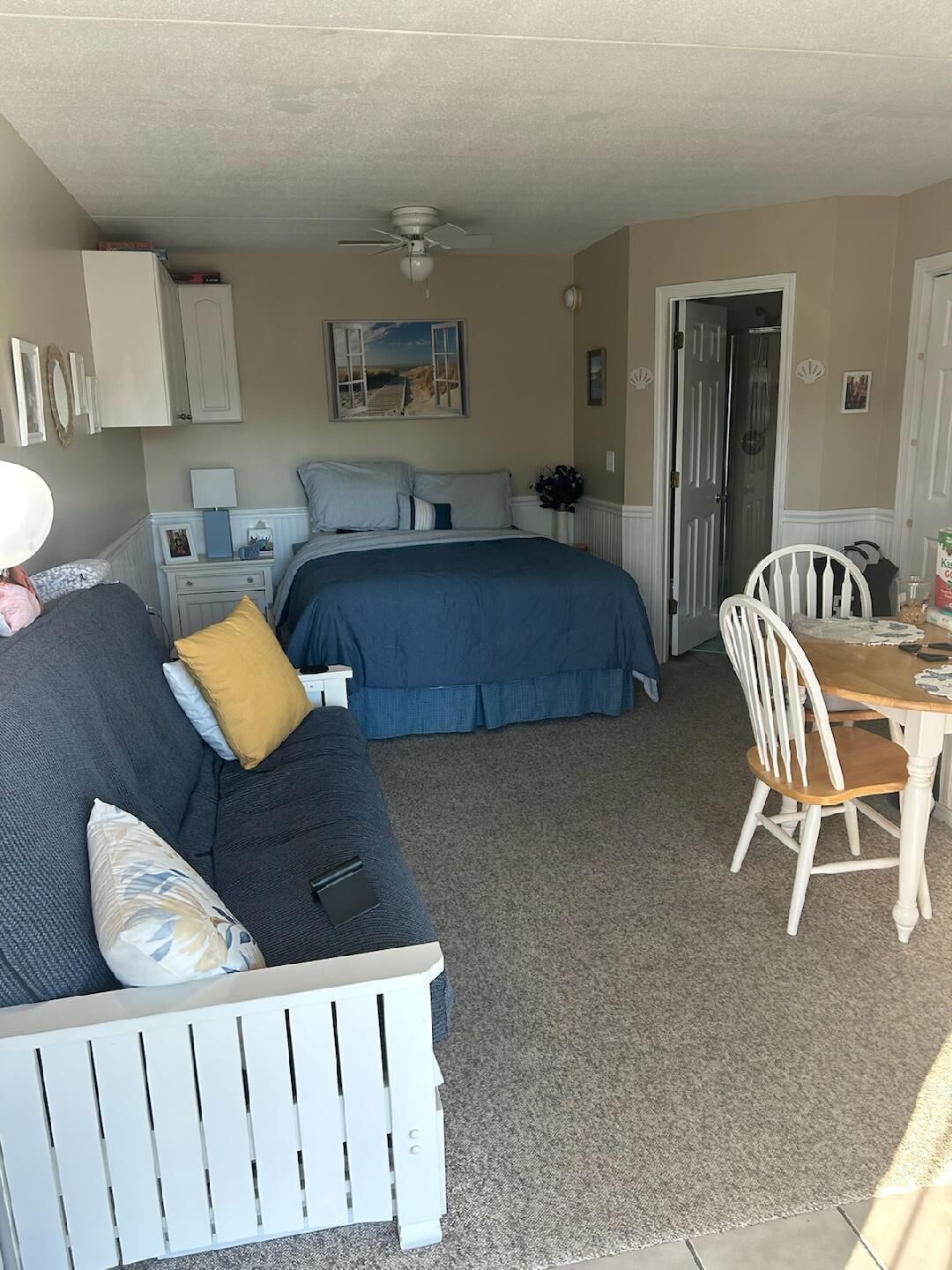 1 chambre, fer et planche à repasser, Wi-Fi, draps fournis