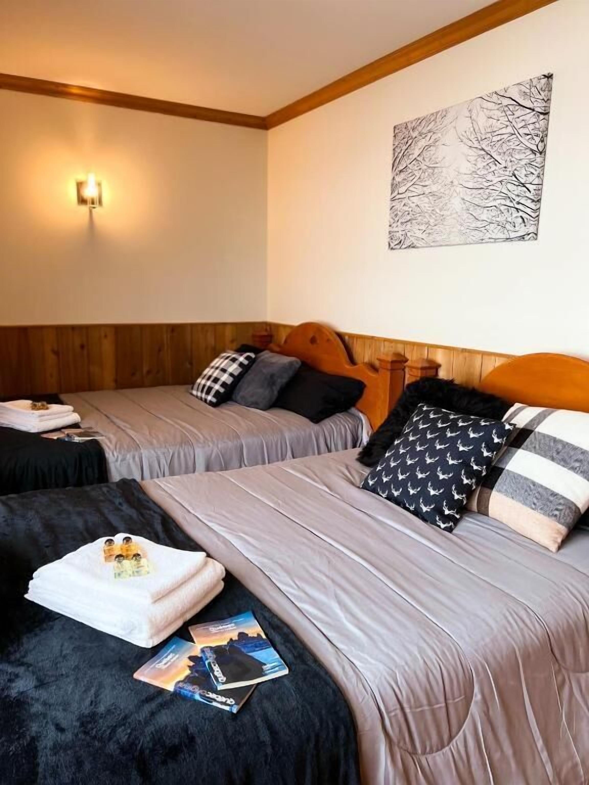 Classic Quadruple Room