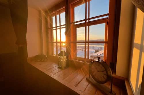 Double Room, River View | Interior