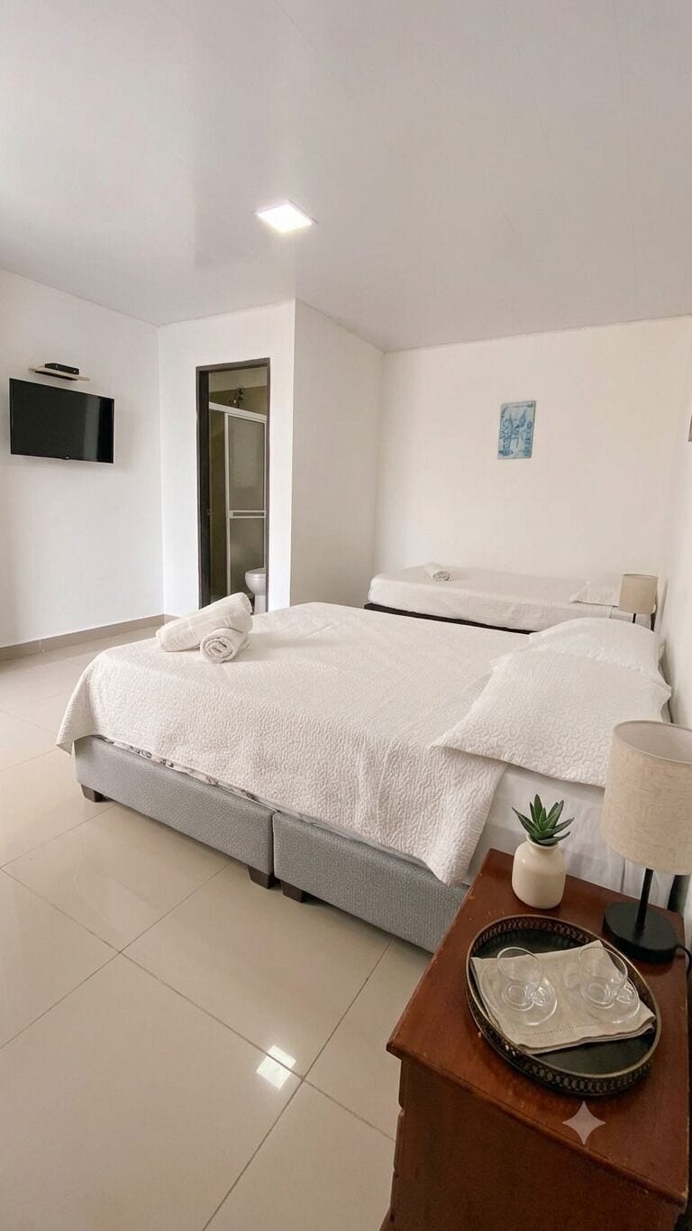Triple Room