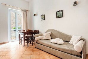 Living area - Cozy apartment near the port of Trapani and the city beaches (Trapani)