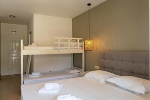 Coffres-forts dans les chambres, Wi-Fi gratuit