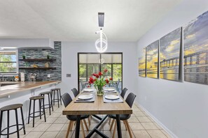 Dining - The Dive House | Panama City Beach Coastal Escape (Panama City)