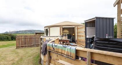 Yurt 3 with Private hot tub and bathroom