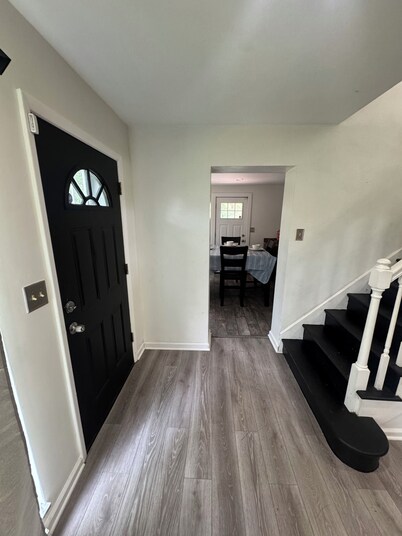 Superb 4-bedroom house with AC ! A Pittsburgh Oasis!