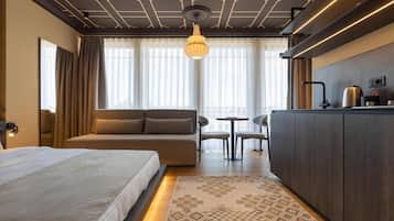 Deluxe-Zimmer, Stadtblick | Kostenloses WLAN