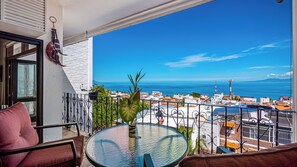 Property grounds - SPECTACULAR views of Banderas Bay One Bedroom Condo in Centro (Puerto Vallarta)