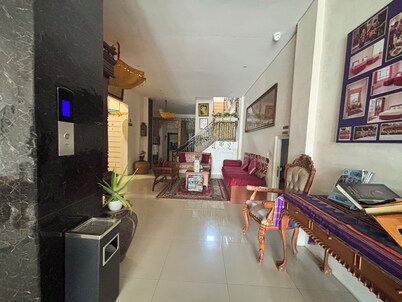 Townhouse Oak near RSUD Dr. Zainoel Abi