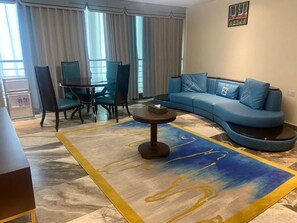 Interior - THE GROVE ESSIPONG BEACH RESORT (Sekondi-Takoradi)