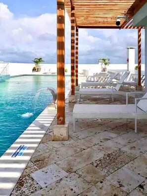 Pool - CRESPO OCEAN VIEW APT (Cartagena de Indias)