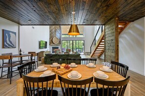 Dining - Luxury Cabin | Heated Pool, Spa, Games | Sleeps 18 (Broken Bow)