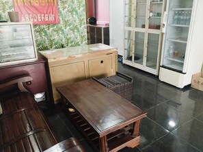 Hall