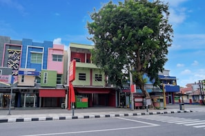 Mặt tiền nơi lưu trú