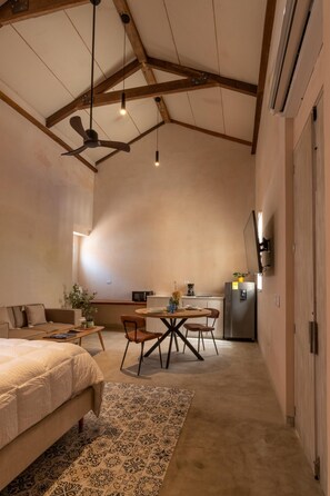 Interior - Charming Apt Suite 4 in a Colonial House with Pool (Santa Marta)