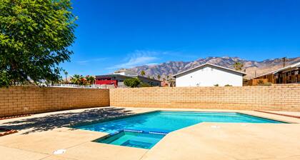 Classy 70-ies style home with Mineralized Spa