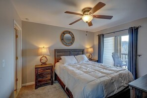 Room - Steps to Table Rock Lake/Min to Silver Dollar City (Branson)