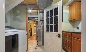 Interior - Spacious Chicagoland Retreat w/ Hot Tub + Fireplace Sleeps 6+ (Carol Stream)