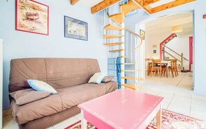 TV, books - Maison de pêcheur authentique 100m des plages (Île-Tudy)