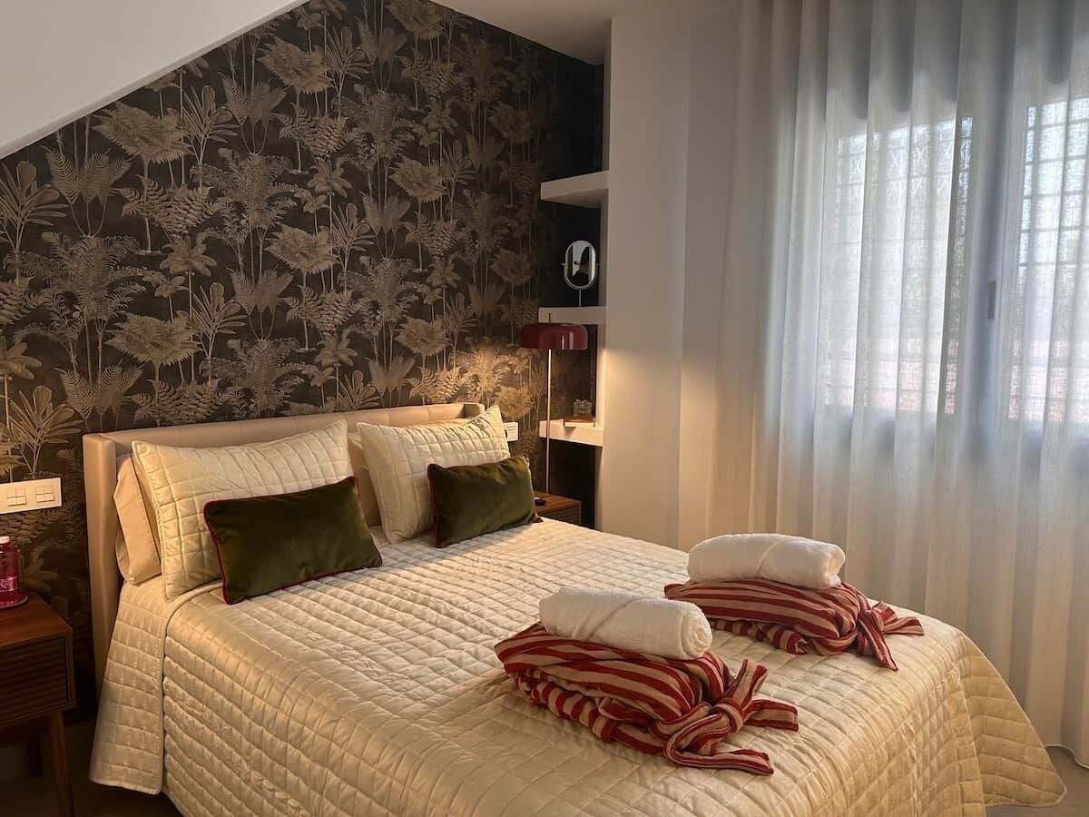 1 bedroom, iron/ironing board, WiFi