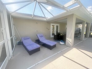Outdoor dining - Harmony Meets Paradise II (North Port)