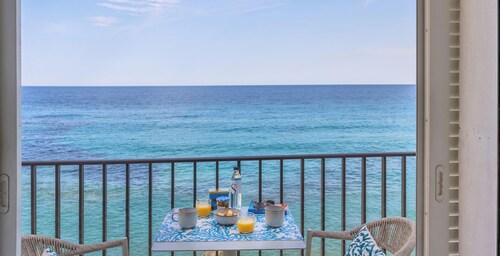 U Mare in Casa – Studio vue mer avec accès direct au littoral à Erbalunga