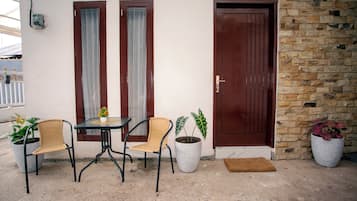 Superior Double Room, 1 Queen Bed | Terrace/patio