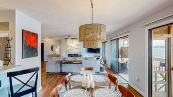 Condo, Multiple Beds, Patio (Another Tequila Sunrise) | Dining