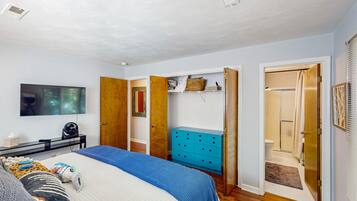 2 bedrooms