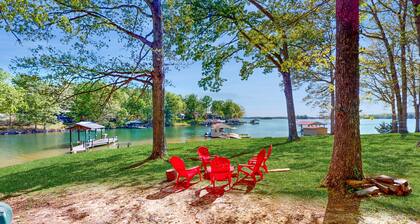 Jewelbox Cottage - Dog-friendly Lakefront Home With Private Dock, Canoe & Sups