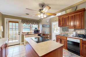 House, Multiple Beds, Patio (Smith Mountain Bliss) | Private kitchen - Smith Mountain Bliss - Spacious Waterfront House W/patio, Deck, Fire pit & Grill (Moneta)