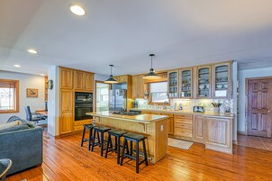 Casa, varias camas (The Lodge on Smith Mountain Lake) | Cocina privada