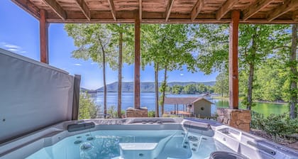 The Lodge on Smith Mountain Lake - Lakefront Cabin w/ Dock, hot tub & Pool Table