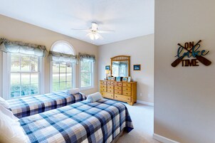 4 bedrooms