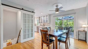 House, Multiple Beds, Hot Tub (Lakefront Tranquility at Smith) | Dining