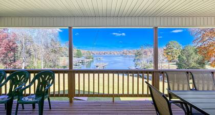 Three Sheets to the Wind - Dog-friendly Lakefront Home With Dock, & Kayaks