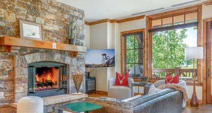 Beaver Creek Landing | Ski-in/out + Pool