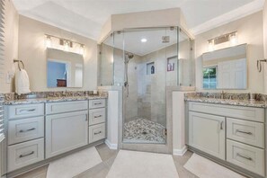House, Multiple Beds, Hot Tub (LAKE Grace) | Bathroom - Lake Grace - Lakefront, Private Dock & Hot Tub (Moneta)