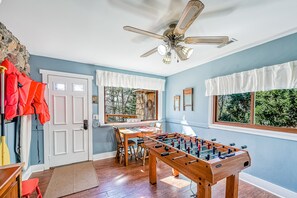 Games room - Herons Rest - Lakefront Home With Dock, Pool Table, & hot tub - Dogs OK (Moneta)
