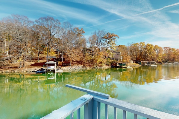 บ้านพัก, หลายเตียง (Lakeside Park) | วิวจากห้องพัก