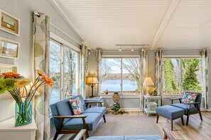 Living area - Cottage at the Lake - Waterfront Lake-view Home With Dock, Fireplace, Pool Table, Kayaks, & Firepit (Moneta)