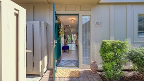 Exterior detail - MyStay at 789 Queen`s Grant- Pet-Friendly Villa with Patio, Near Pool and Beach! (Hilton Head Island)