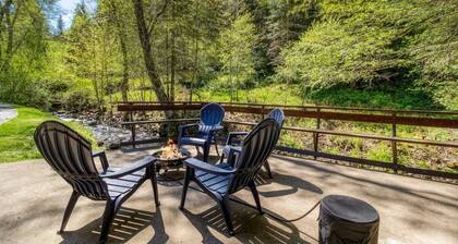 Surround Yourself in Nature at Biscuit Ridge Cabin