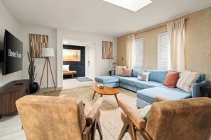 TV, video games, table football, offices - Sonoran Grove  Epic Yard with Two Pickleball Courts (Scottsdale)