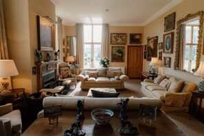 Villa | 15 bedrooms