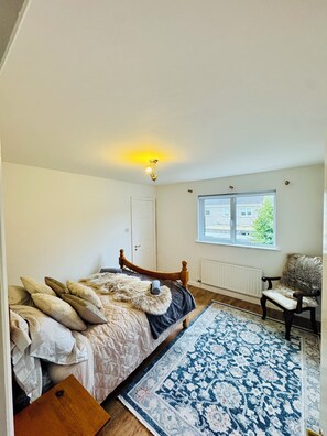 Iron/ironing board, Internet - Elegant and Serene 4-bedroom retreat house in charming Drogheda (Drogheda)