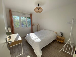 Free WiFi - maison moderne quartier calme (LA TESTE DE BUCH)