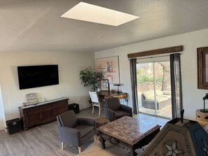 TV, fireplace, offices - Sunset Overlook at The Bubbling Wells Oasis (Desert Hot Springs)